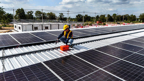 Принти на полотні Top view of a solar power plant installation on a warehouse roof