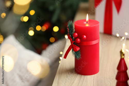 Burning candle with Christm...