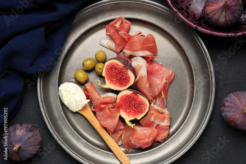 Plate with delicious prosci...