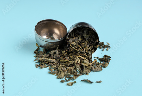 Strainer with dried green t...