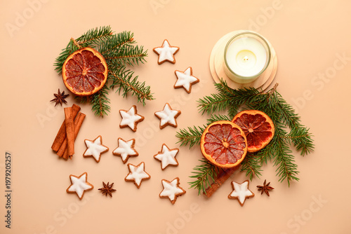 Star-shaped gingerbread coo...