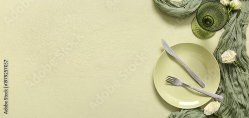 Beautiful table setting wit...