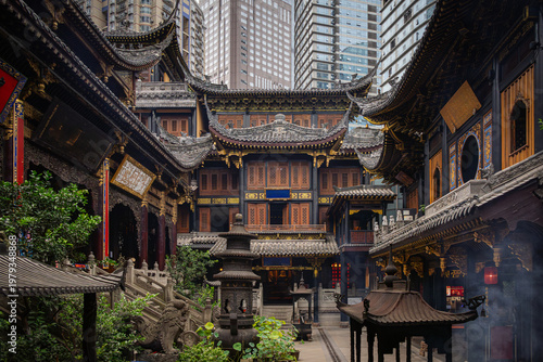 Fotografie Beautiful architecture of Louhan Buddhist temple in central downtown Chongqing, China