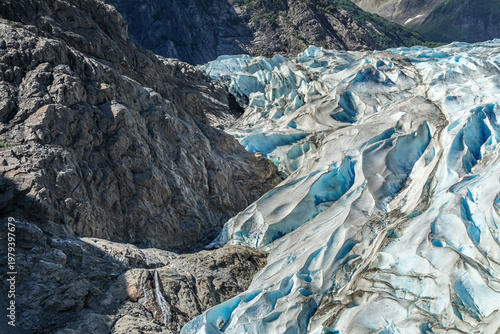 Structures of the Chilkat Glacier in Alaska