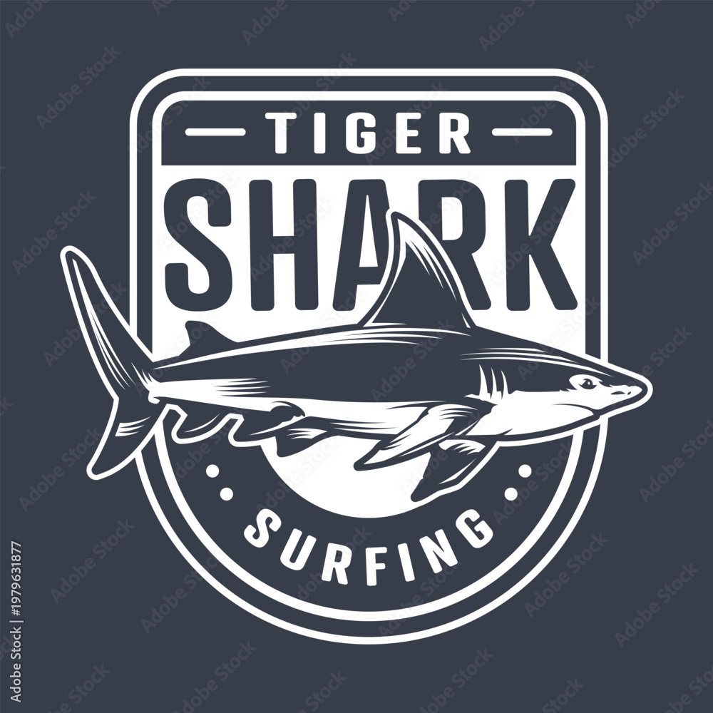 Fototapeta premium Tiger shark surfing
