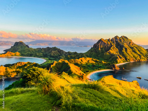 Canvastavla Padar Island in Komodo National Park