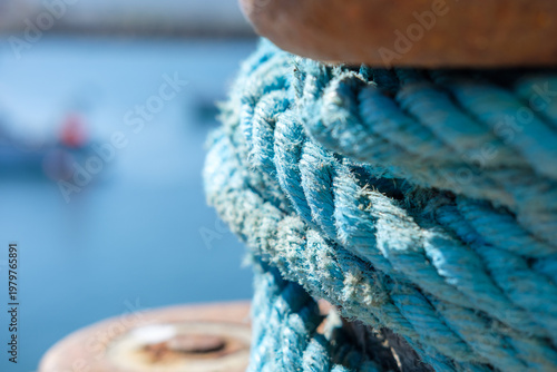 Obraz na plátne Close Up of Thick Rope at a Harbor The Concept of Marine Connection