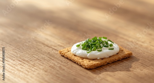 Wholegrain cracker featurin...