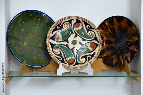 Ceramic plates with the traditional pattern of Uzbekistan. Bukhara