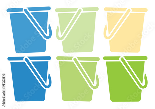 カラフルなバケツのベクターイラストセット、水遊びや掃除に使える青、緑、黄色のシンプルなバケツアイコン、汎用性の高い日用品のグラフィック素材