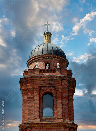 Tableau sur toile Bell Tower of Basilica St. Lawrence
