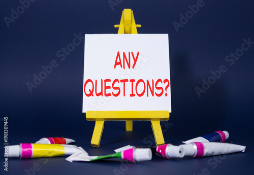 Fotografía Any Questions symbol