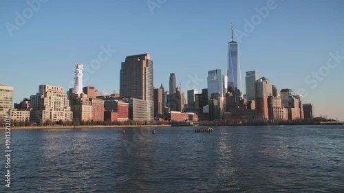 Handheld shot of Lower Manhattan on a spring day