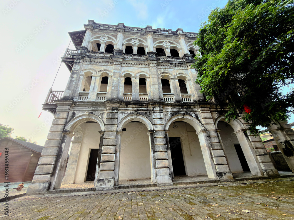 Obraz premium A French-style Western-style mansion in Haiyuan, Guangxi, China during the Republic of China