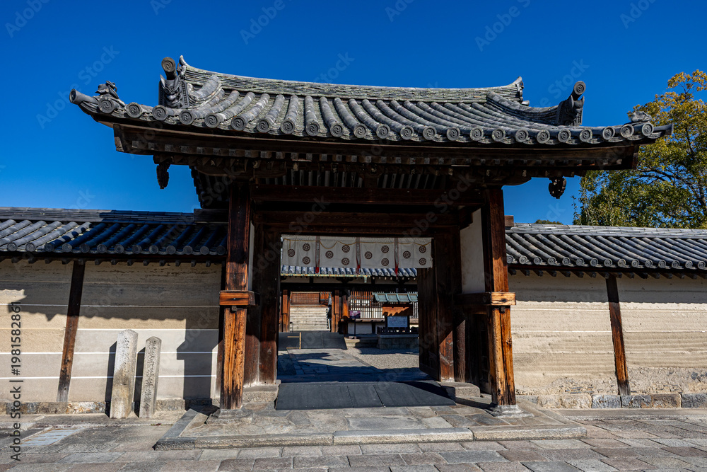 Fototapeta premium 斑鳩の里法隆寺