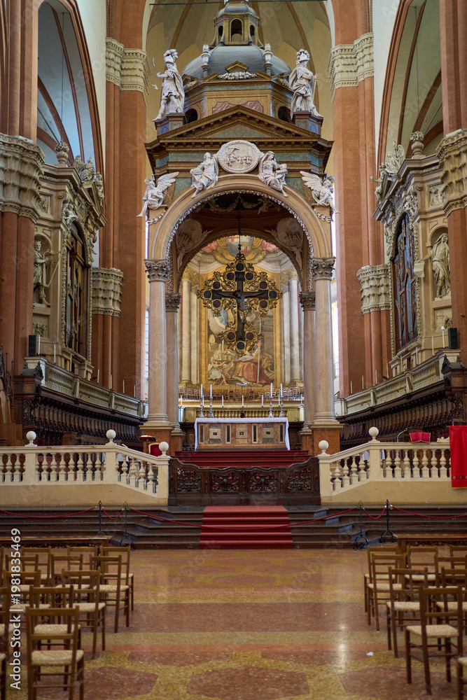 Fototapeta premium San petronio basilica main altar ciborium bologna