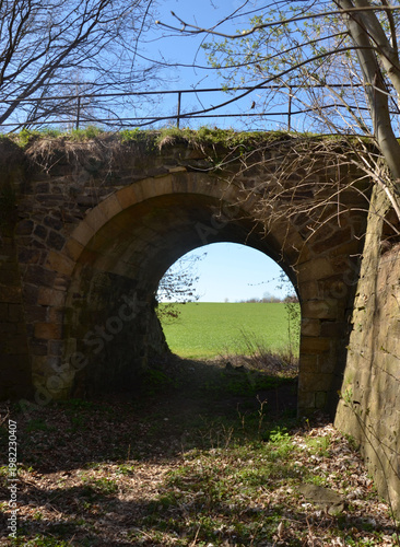 Alte Eisenbahnbrücke - Tunnel