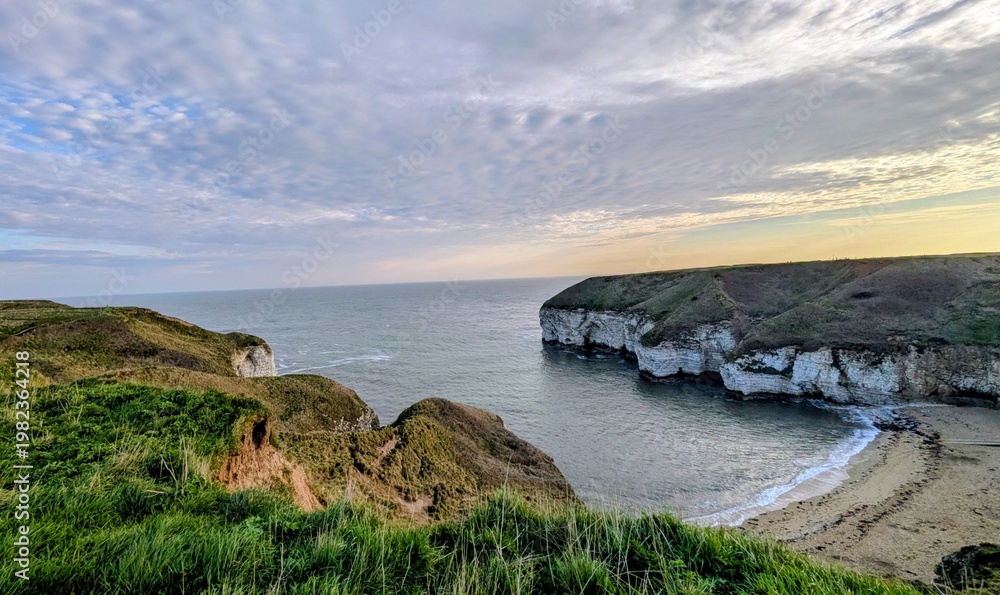 Naklejka premium Flamborough Head Cliffs and Caves East Yorkshire 