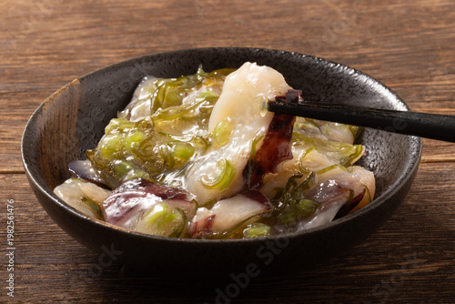 たこわさび（めかぶ入り）