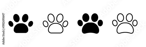 Paw icon set. paw print icon vector. dog or cat paw