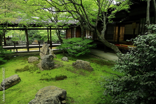 Tableau sur toile 建仁寺にある方丈庭園の潮音庭