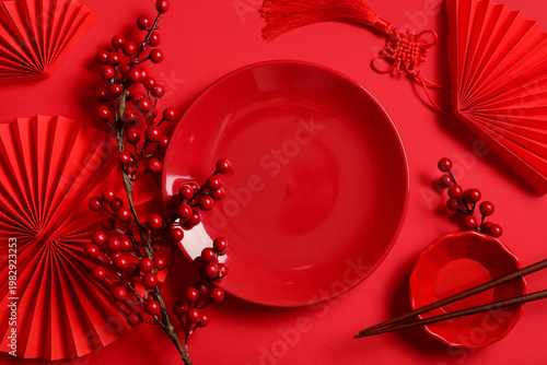 Tableware with Chinese deco...