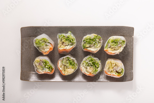 生春巻き（スモークサーモンとクリームチーズ）