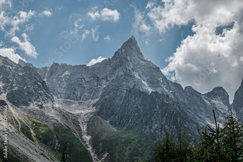 Bipenggou Scenic Area, Lixian County, Aba Tibetan and Qiang Autonomous Prefecture, Sichuan Province, China.