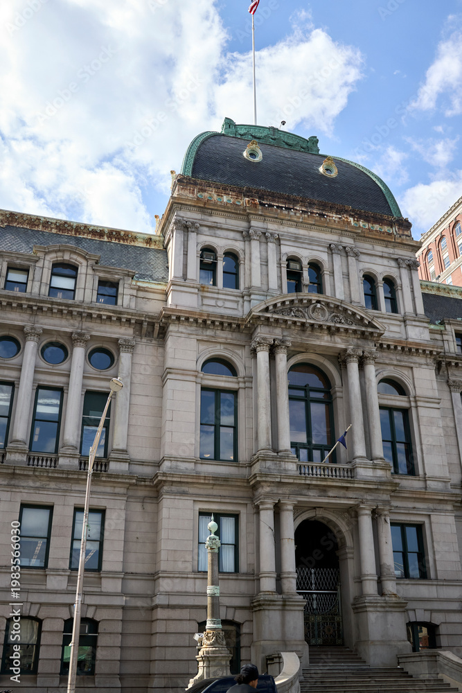 Fototapeta premium Classical courthouse facade with ornate detailing