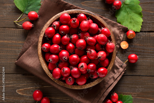 Canvastavla Fresh hawthorn berry