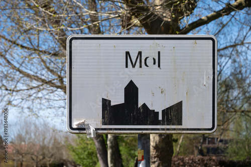 Municipality sign Mol