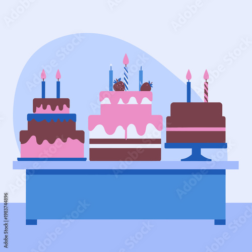 Tre torte di compleanno a più strati su un tavolo, decorate con candele e fragole, in uno stile piatto.