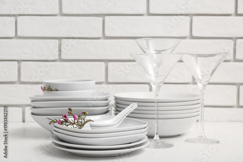 Beautiful tableware with fl...