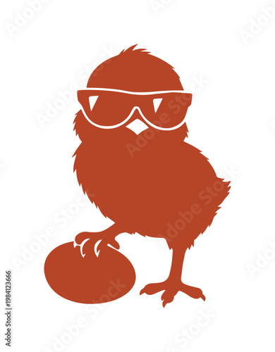 Pollito divertido con gafas de sol, silueta de pollo bebé con huevo, ilustración vectorial de mascota avícola para diseño infantil y granja