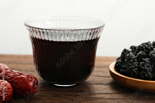 Red dates, dried mulberries, and mulberry tea