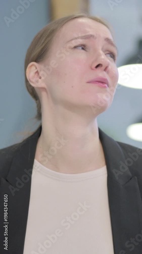 Wallpaper Mural Shocked Businesswoman Wondering in Awe, Astonished, Vertical Video Torontodigital.ca