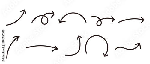 手描き風カーブ矢印セット シンプルな方向指示ラインアイコン素材集　黒