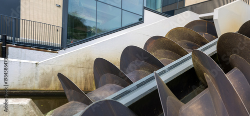 Schilderij op canvas Water lifting technology to evacuate water from a low lying polder, called Archi