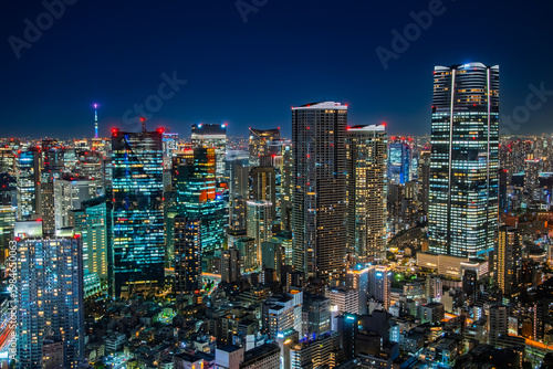 東京都港区 六本木ヒルズから望む六本木、麻布台ヒルズと煌めく大都会の夜景