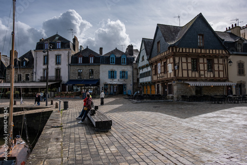 Découverte du patrimoine d'Auray : le port pittoresque de Saint-Goustan et le centre historique