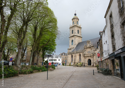 Découverte du patrimoine d'Auray : le port pittoresque de Saint-Goustan et le centre historique