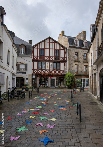 Découverte du patrimoine d'Auray : le port pittoresque de Saint-Goustan et le centre historique