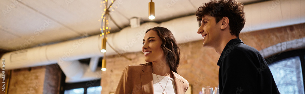 Naklejka premium Couple celebrating romance and connection on a special evening at a cozy restaurant
