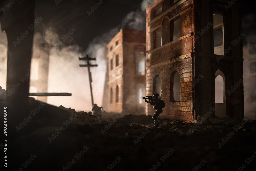 Naklejka premium War Concept. Battle scene on war fog sky background, Fighting silhouettes Below Cloudy Skyline at night. City destroyed by war
