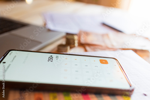 Financial problems calculating expenses and managing debt