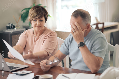 Cuadro en lienzo Finance, stress or couple in home with paper, payment pressure or bankruptcy in money management