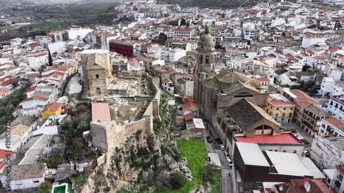 vista aérea de la zona monumental del municipio de Loja en la provincia de Granada, España