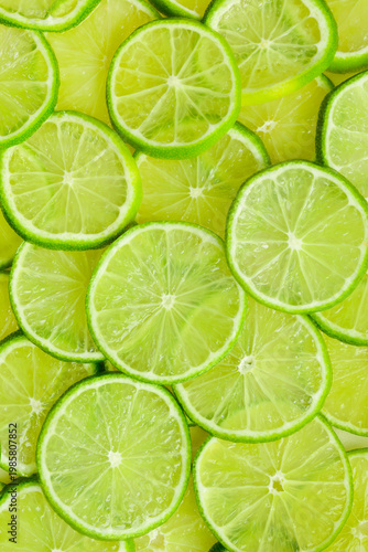 Εκτύπωση καμβά Lime pattern. Top view citrus green fruit. Close up.