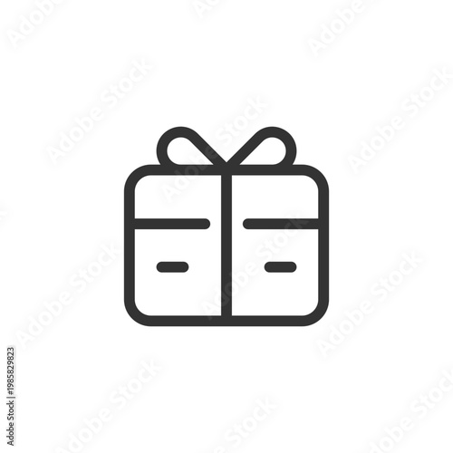 Free gift card pixel perfect linear ui icon. Refer-a-friend reward. Promotional item. GUI, UX design. Outline isolated user interface element for app and web. Editable stroke. Arial font used