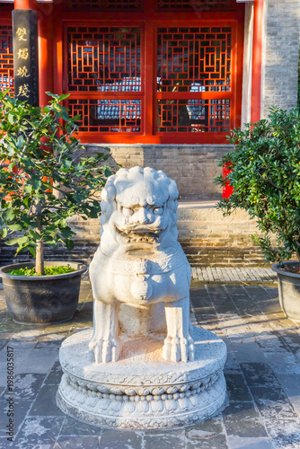 Wallpaper Mural White lion statue on the Baoen courtyard in the Dule temple complex of Jizhou, China Torontodigital.ca